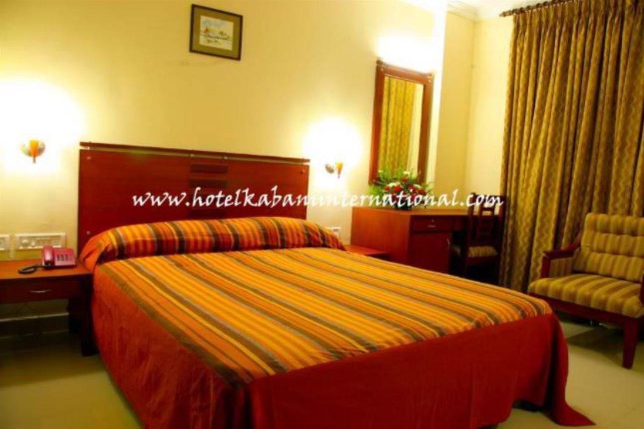 Hotel Kabani International Muvattupuzha Exterior photo